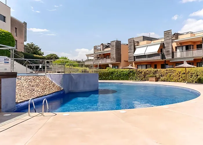 Pretty Garden Next To A Charming Appartamento