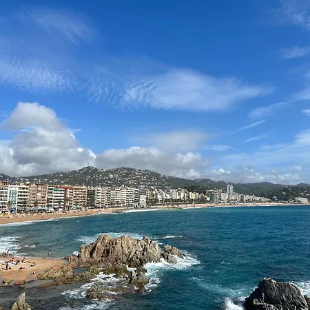 Apartment Pretty Garden Next To A Charming Lloret de Mar