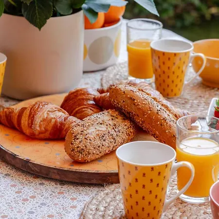 Apartmán Pretty Garden Next To A Charming Lloret de Mar