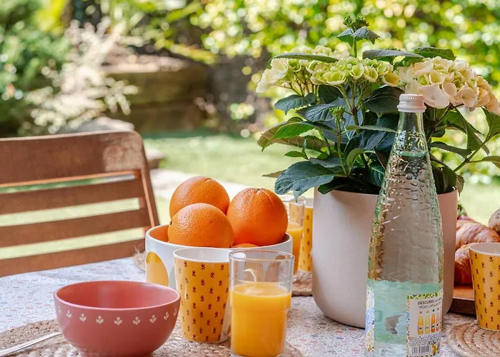 Pretty Garden Next To A Charming * Lloret de Mar